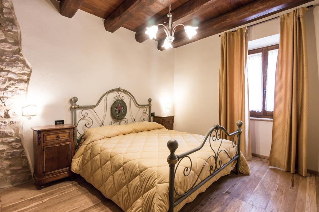 Domus In Castro Montecchio (Perugia) Quarto foto